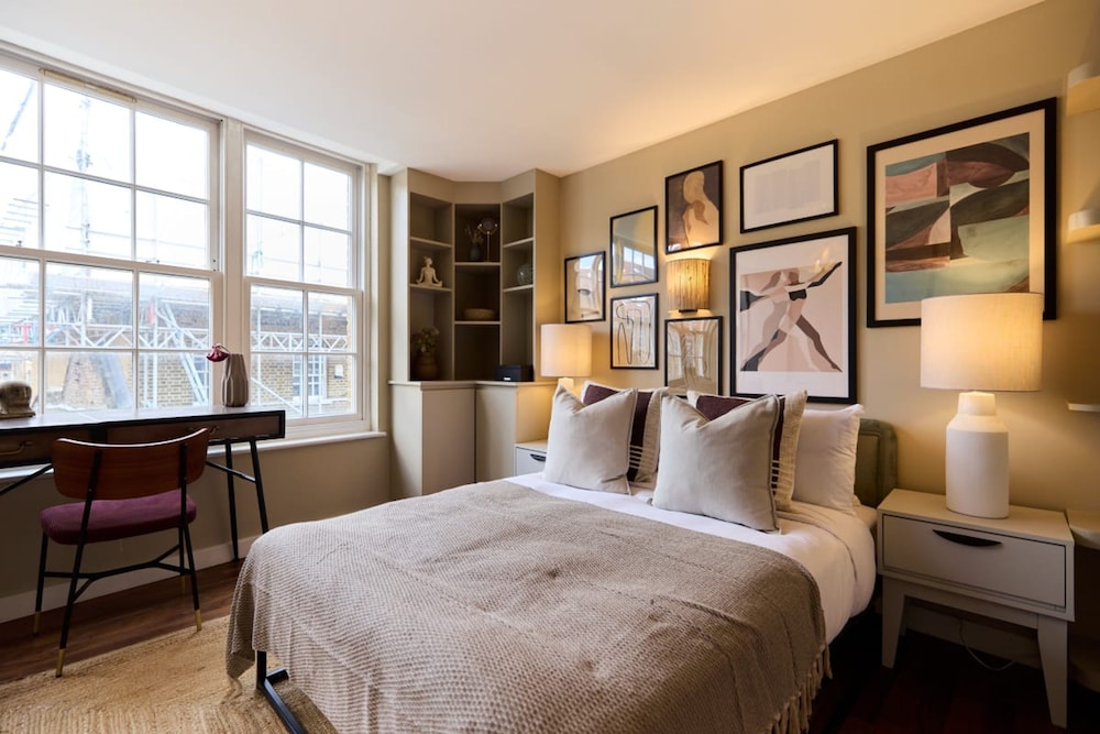 The Brick Lane Arms - Breathtaking 2bdr Penthouse With Balcony