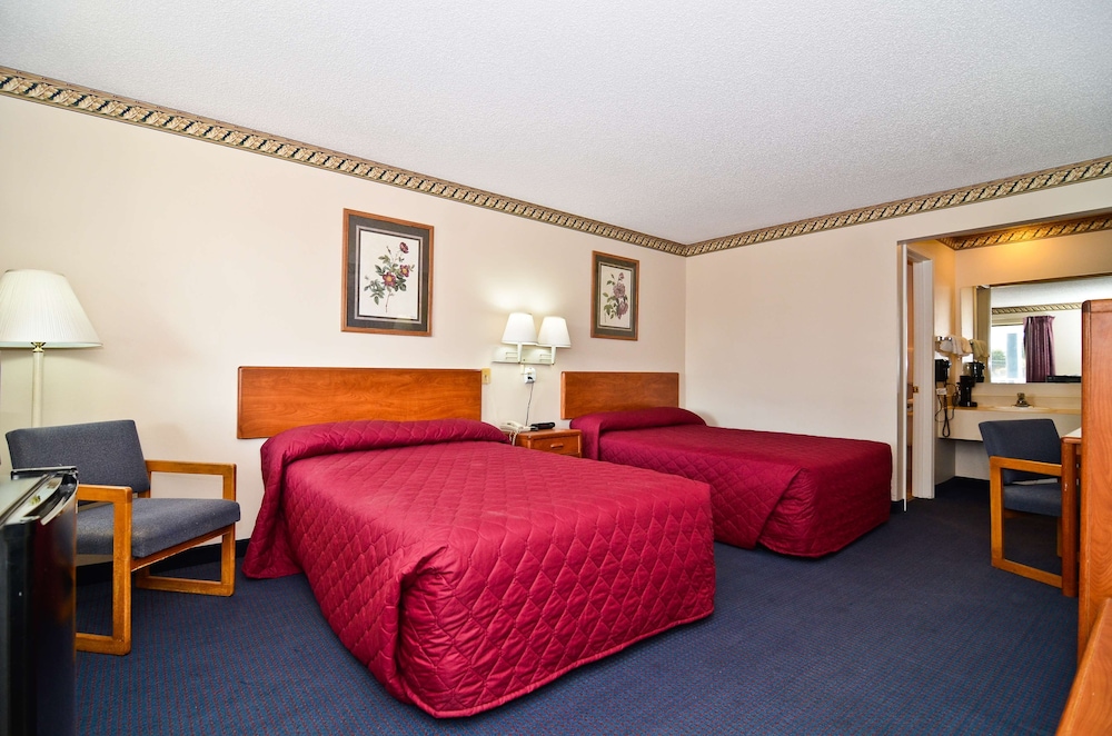 Americas Best Value Inn Grain Valley at I-70 - Property Image 6