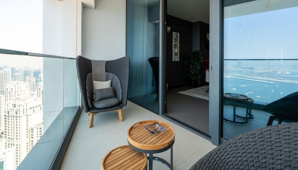 Modern 4BR M w Beach Access at Address JBR