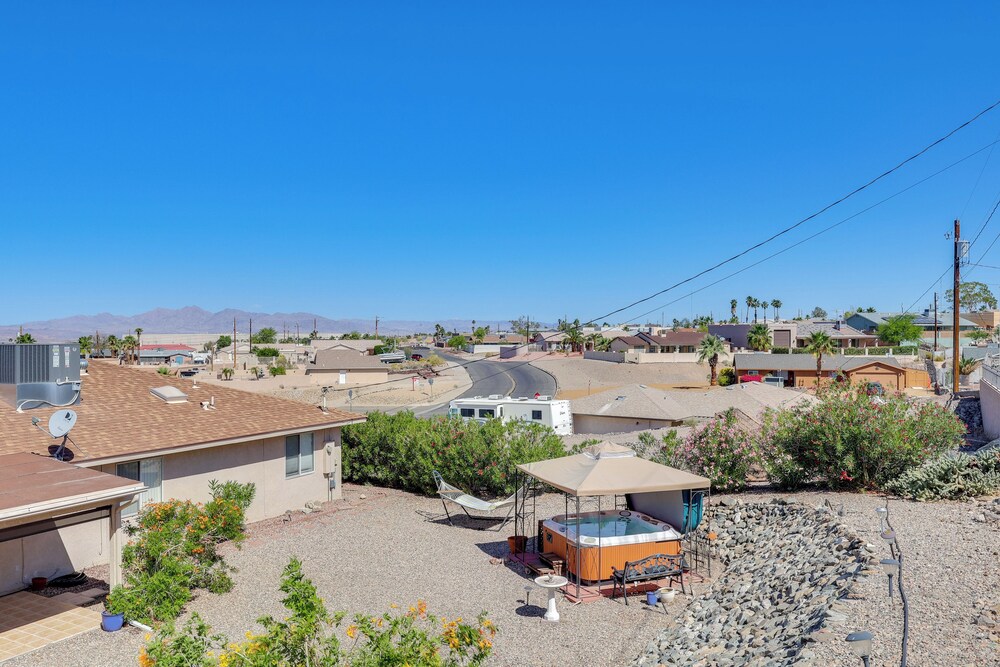 3 Mi to Water: Lake Havasu City Family Home!