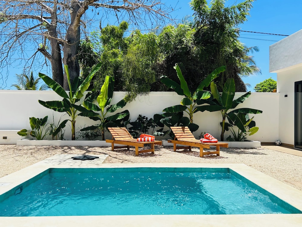 u paradisu villas