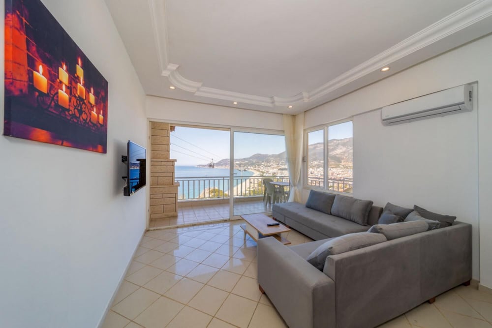 Flat With Sea Nature View and Balcony in Alanya view 3