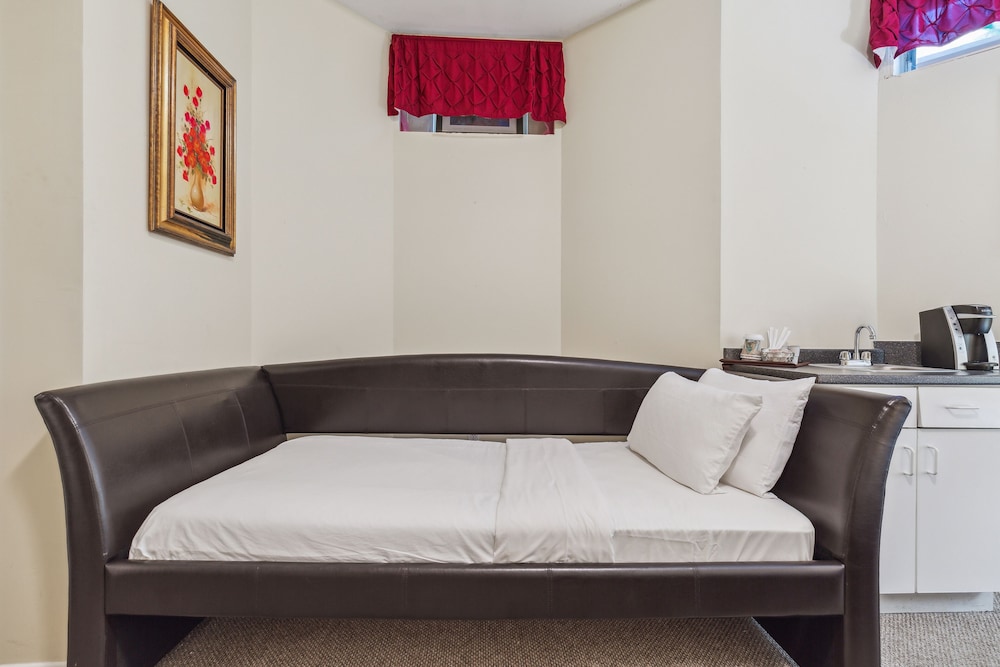 Columbia Vacations - The Columbia Inn at Peralynna Manor - Property Image 32