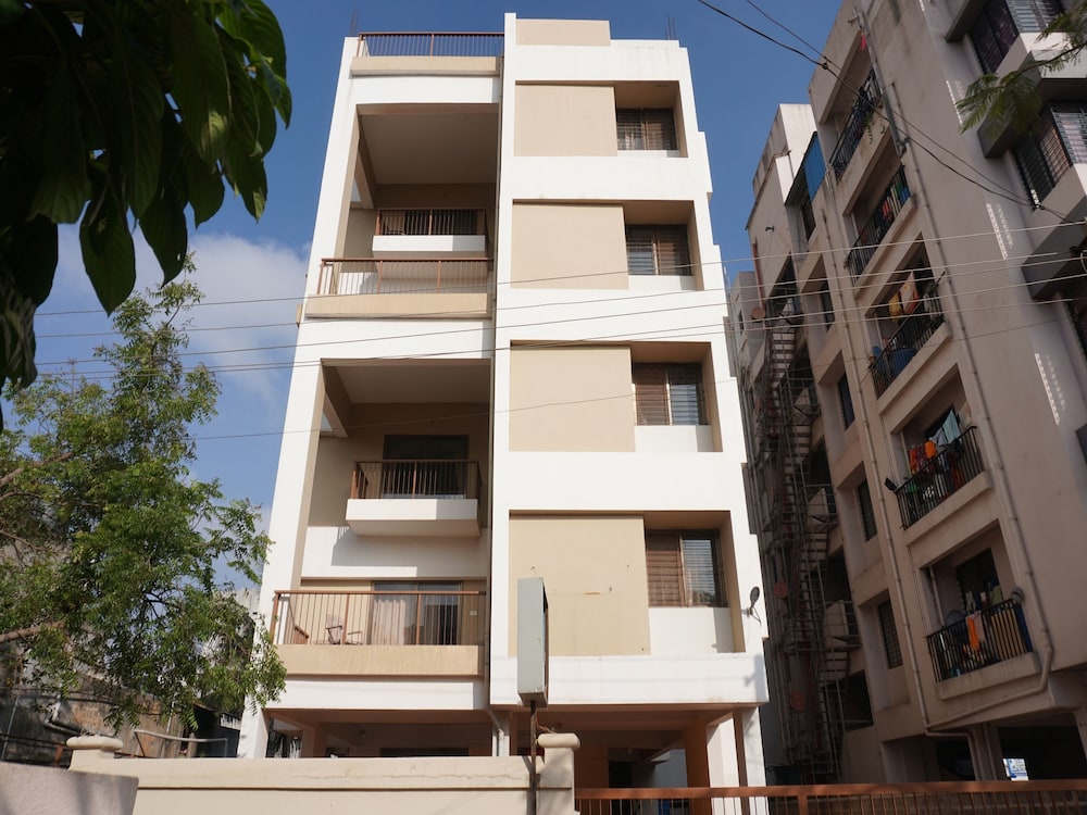 OYO 26151 House Khas Pranaam Apartment view 2