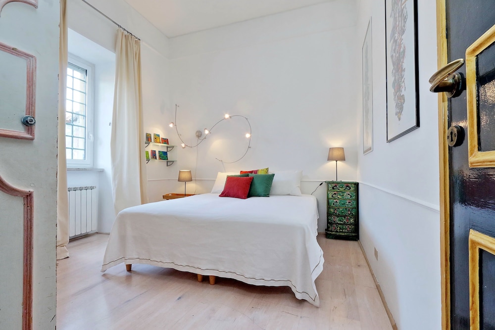 Garibaldi - WR Apartments