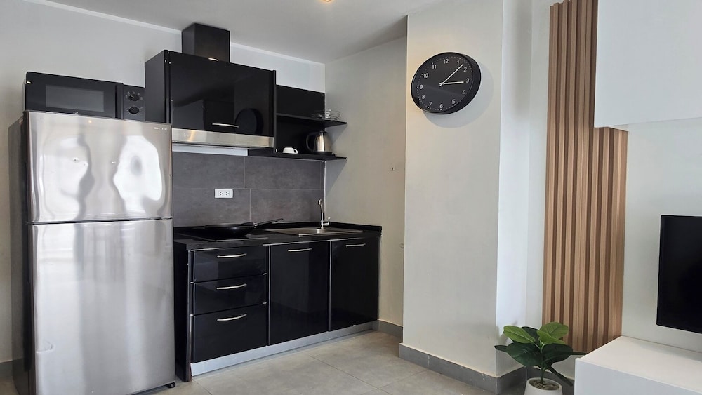 Island Escape 1BR T1-206