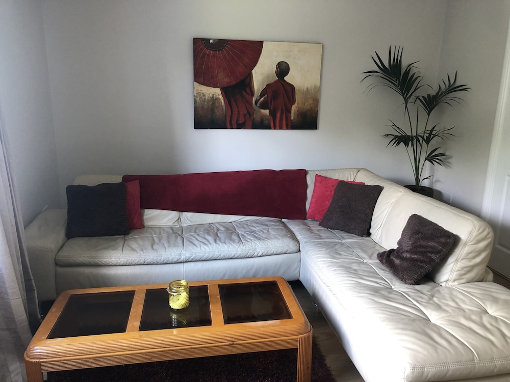 Immaculate 3-bed Apartment in Kilkenny view 4