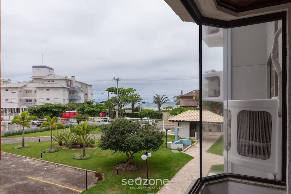 Condomínio bem localizado a 100m da Praia - CSC