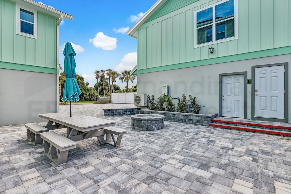 Fernandina Beach Vacations - 391 S Fletcher Ave C 3 Bedroom Townhouse by RedAwning - Property Image 53