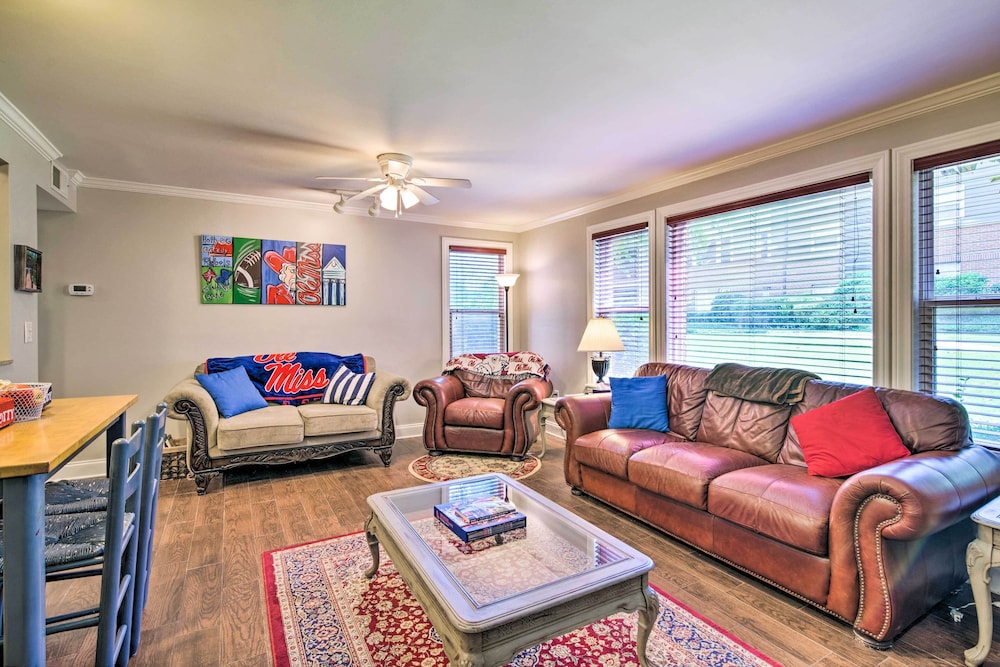 Oxford Vacations - Oxford Condo  1 Mi to Ole Miss  The Grove! - Property Image 20
