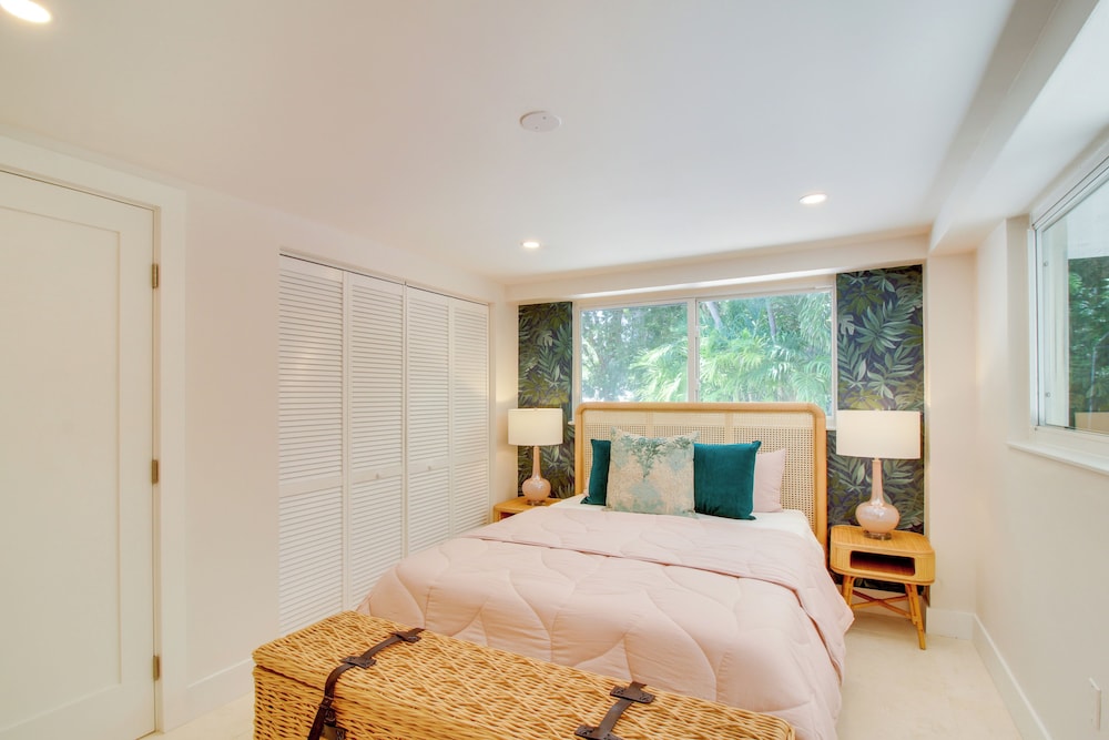 Walk to Beach: Tavernier Apartment w/ Patio!