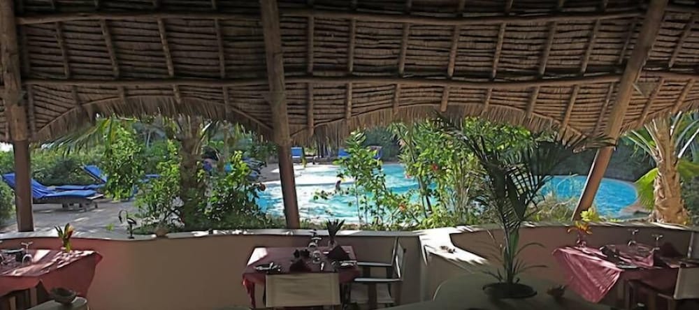 Unguja Lodge