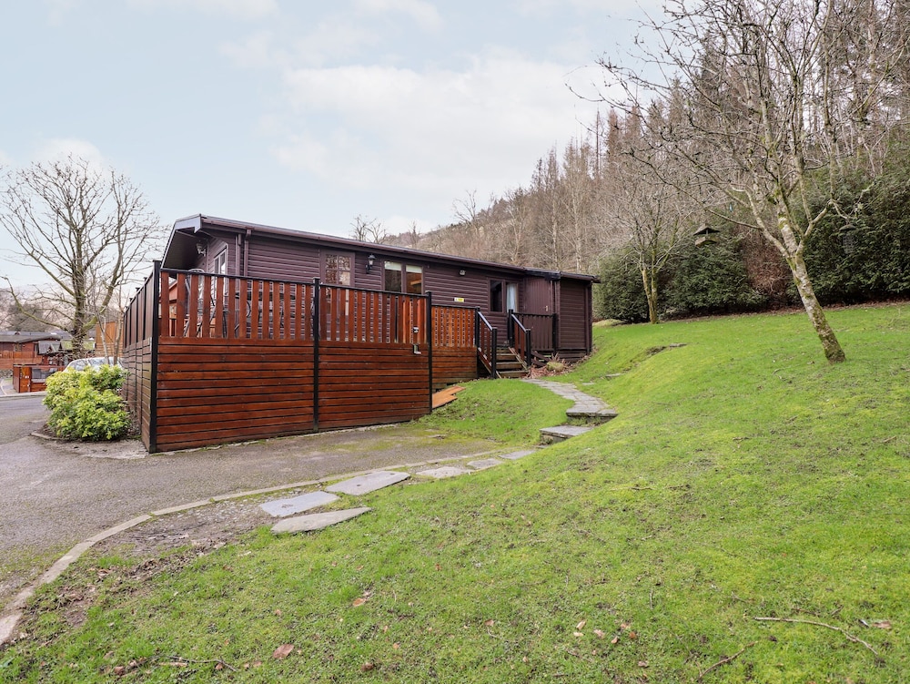 Rowan Lodge