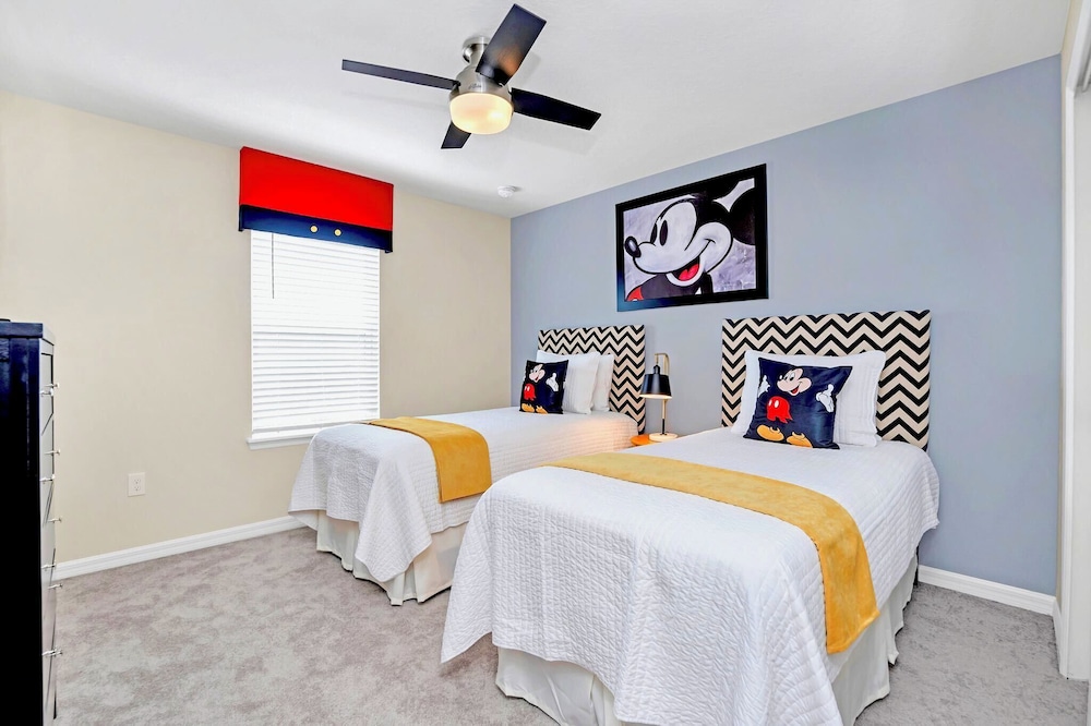 Upstay 7BR Resort Home w Private Pool Near Disney