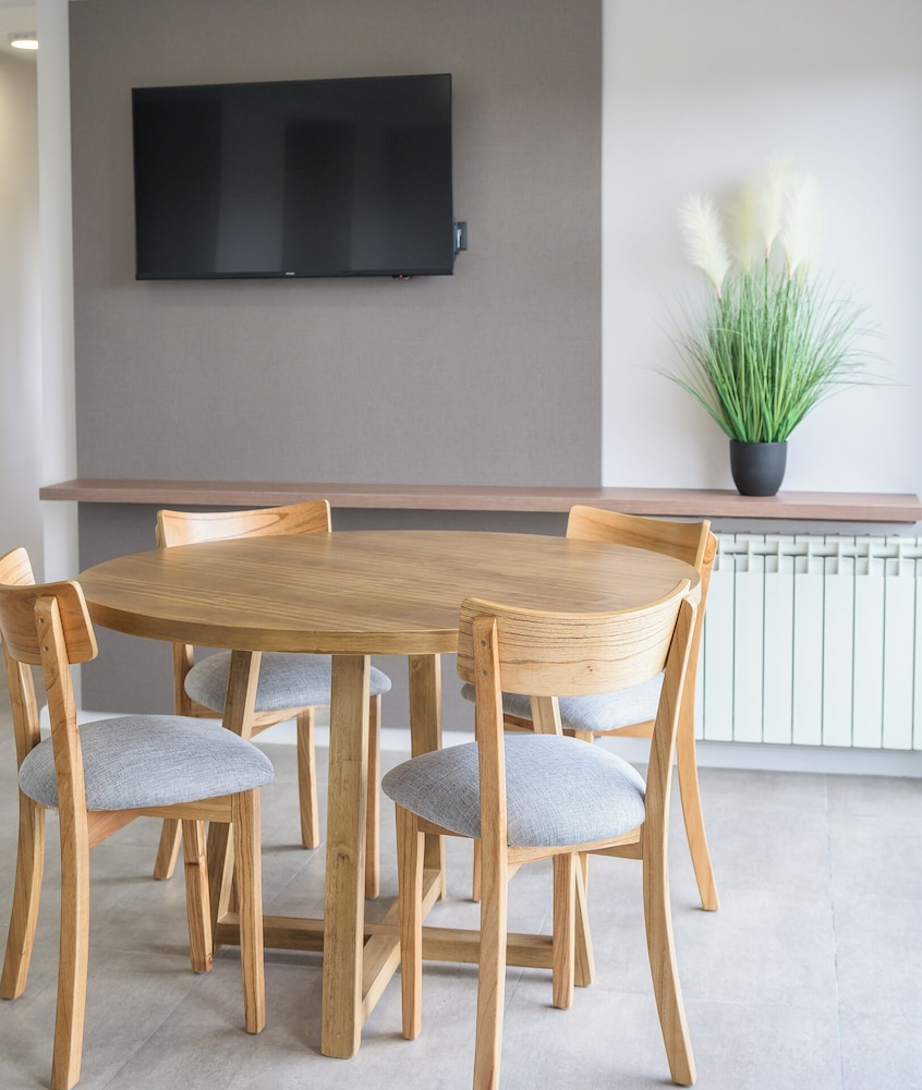 Downtown Apartment, Stunning Views, Terrace PL1 by Apartments Bariloche