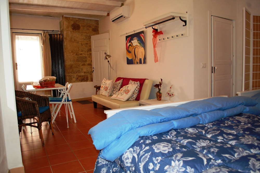 Photo 43