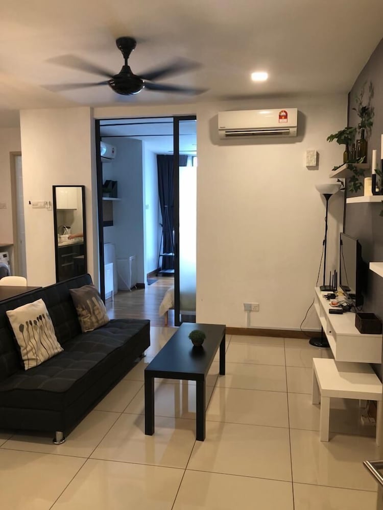Juliana Vacation And Business Suites