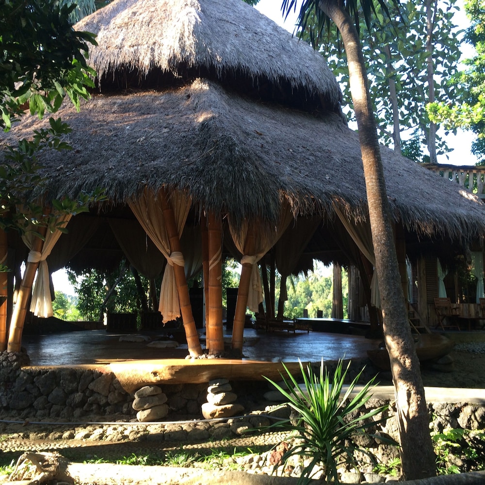 Omunity Bali