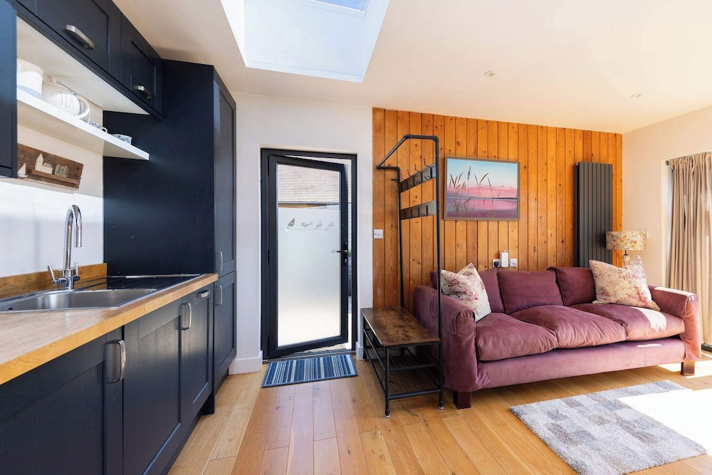 Bespoke Retreat for 4 in West Wittering