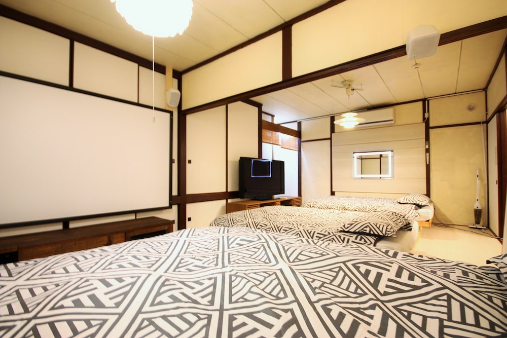Sapporo Dome Front House view 4