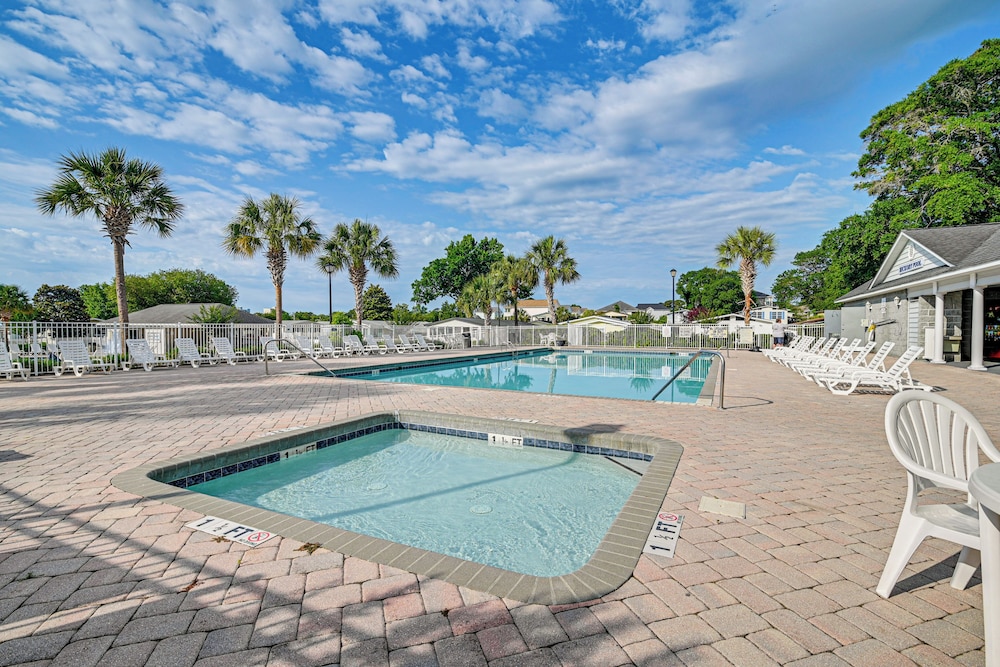 Walk to Surfside Beach: Home w/ Pool Access