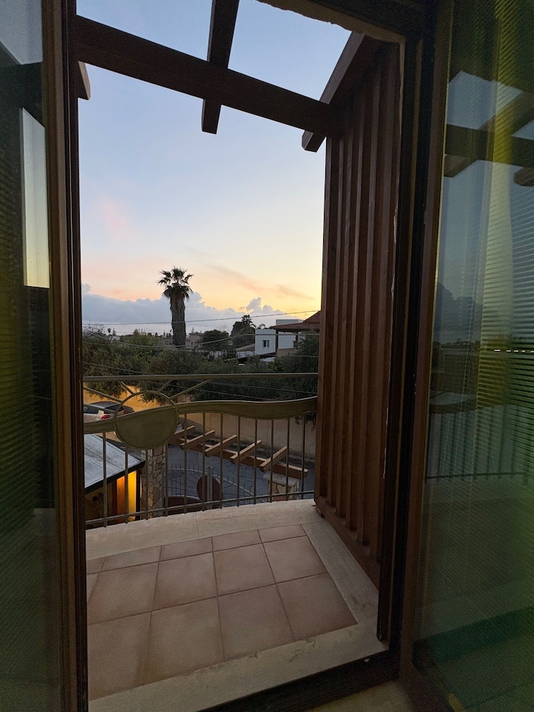 Sun Tower beach apartment