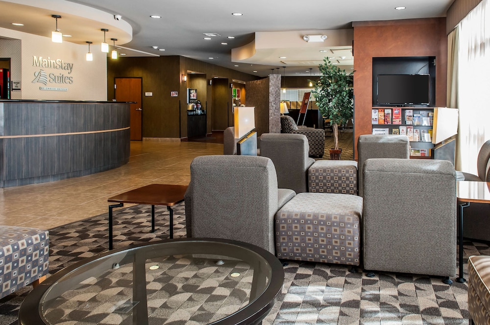Hobbs Vacations - MainStay Suites - Property Image 6