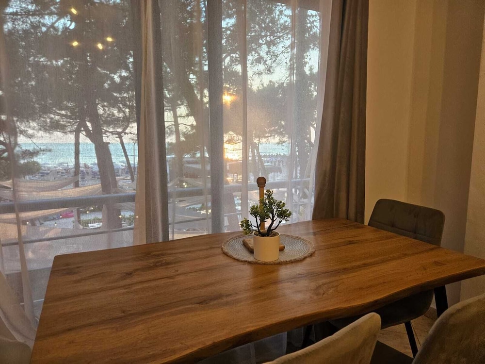Tirent Beach Apartment
