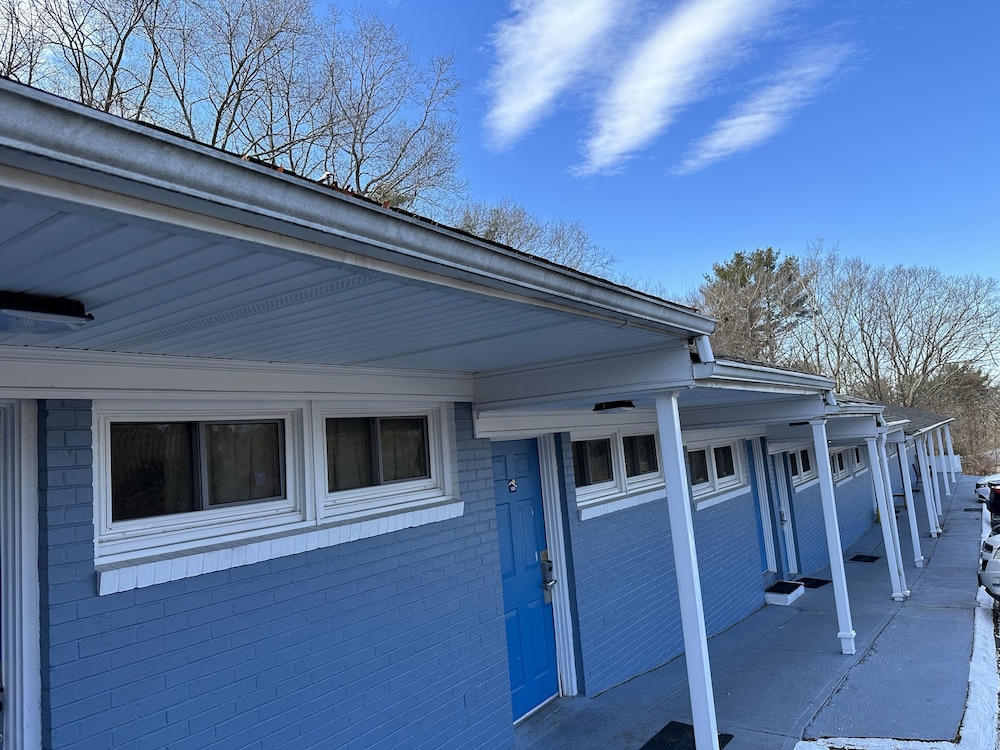 Budget Inn Dayville - Property Image 18