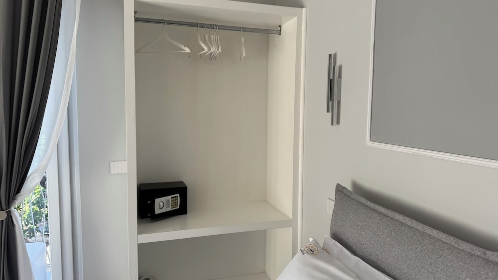 AC GOLD B&B Boutique Rooms & Suite