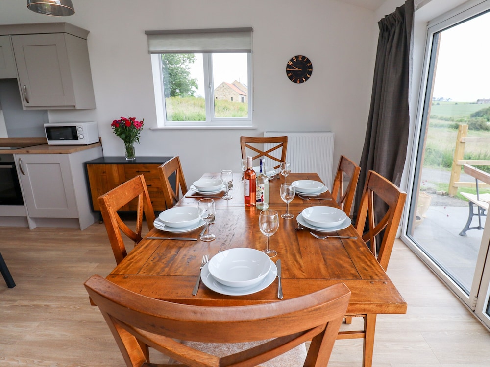 1 Orchard Cottages