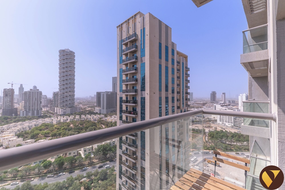 JVC near Circle Mall with full Amenities