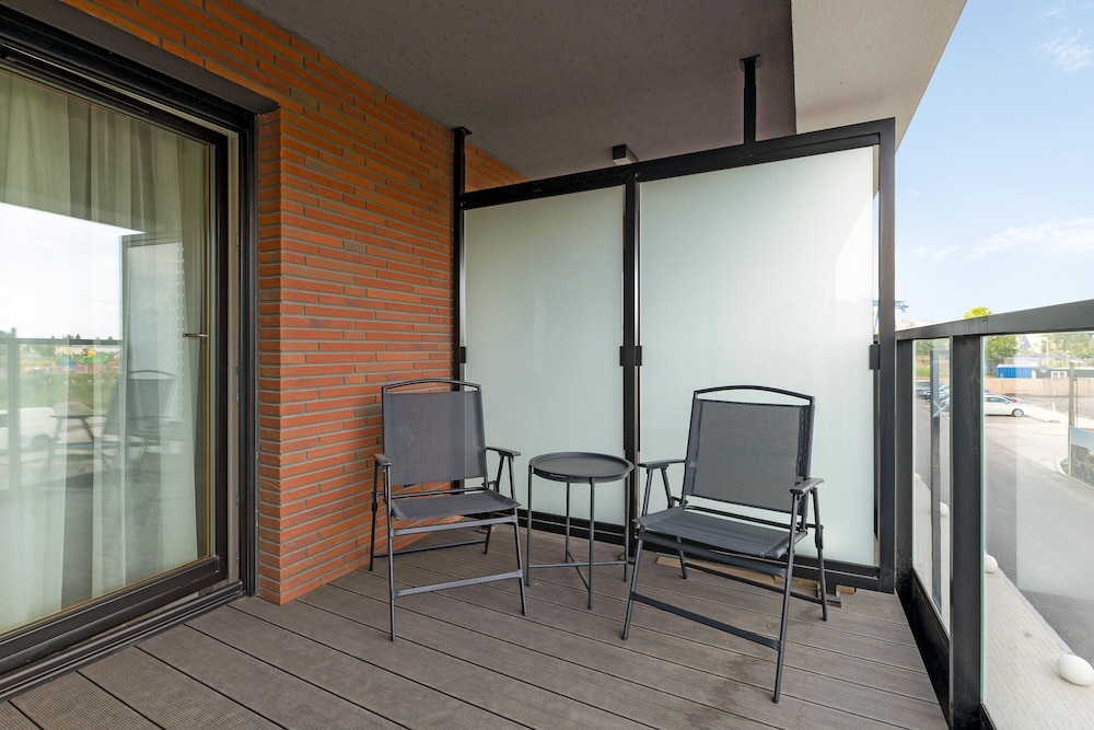 Nadmotławie Deluxe by Grand Apartments view 5