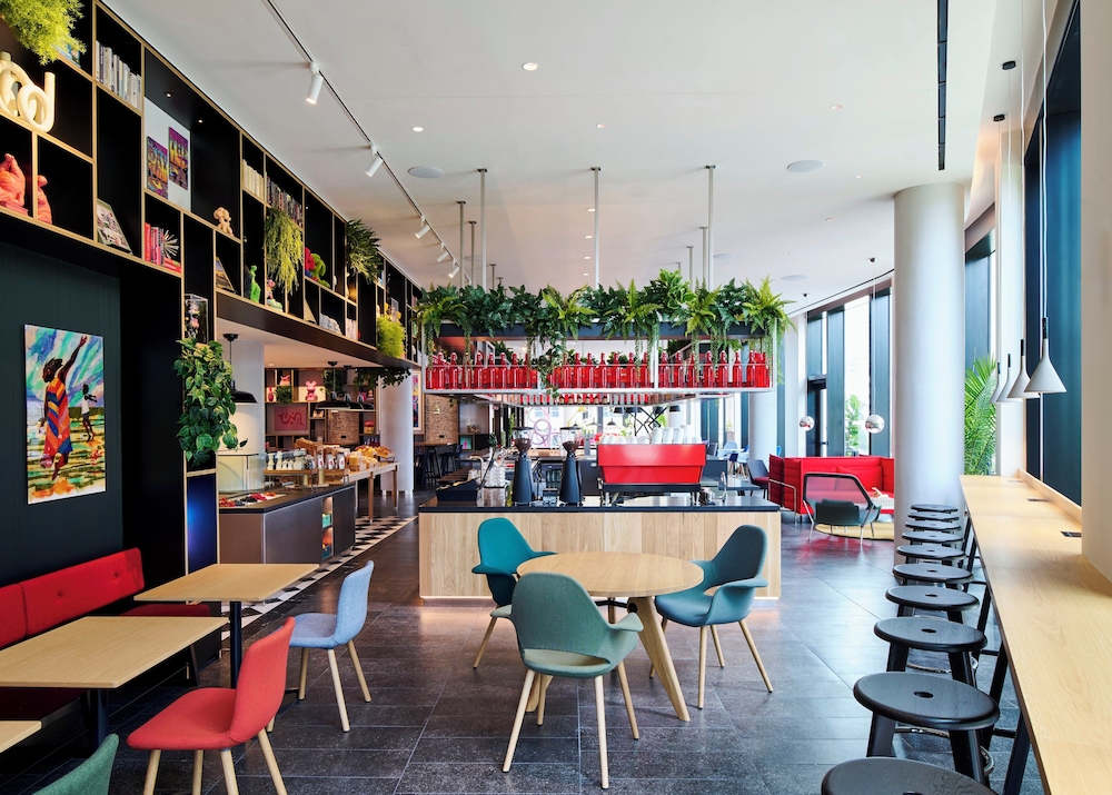 citizenM Boston Back Bay 25