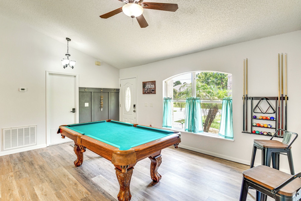 Palm Coast Comfort: Family Home w/ Lanai, Big Yard