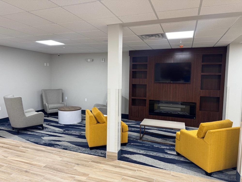 Comfort Inn & Suites Memphis Germantown