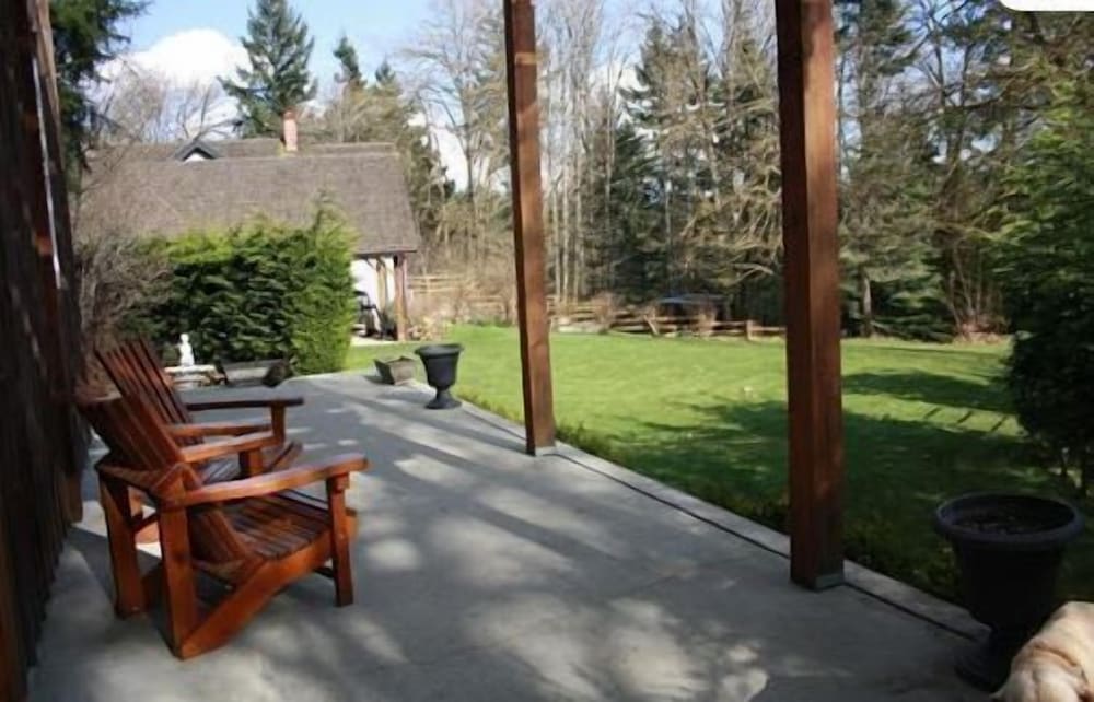 Maple Grove Guest House