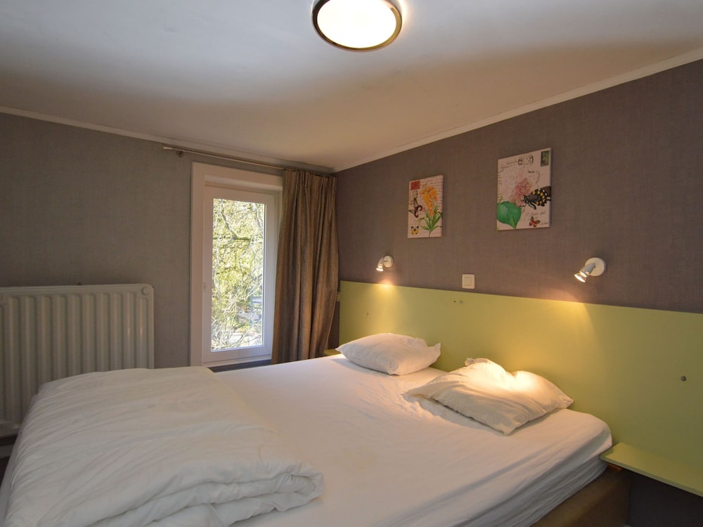 Holiday Home in Marcourt With Garden view 4