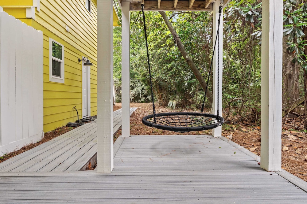 As You Like It by Avantstay Steps to Beach, Bikes, Sleeps 18!