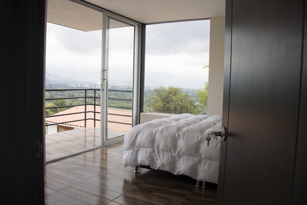 Villa Alejos