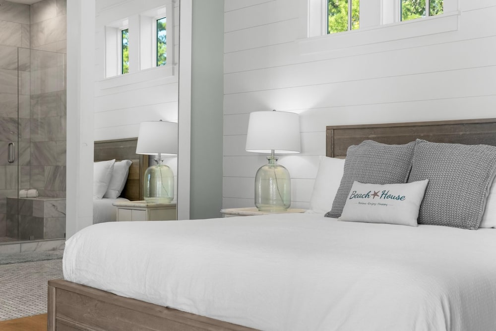 30A Beach House - Under the Palms