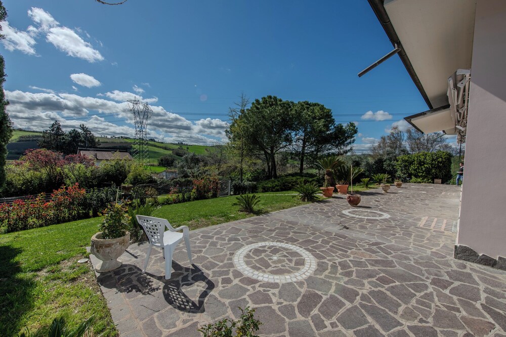 Villa Ninfea Lux Tavullia, Jacuzzi, Garden, Wifi, Ac