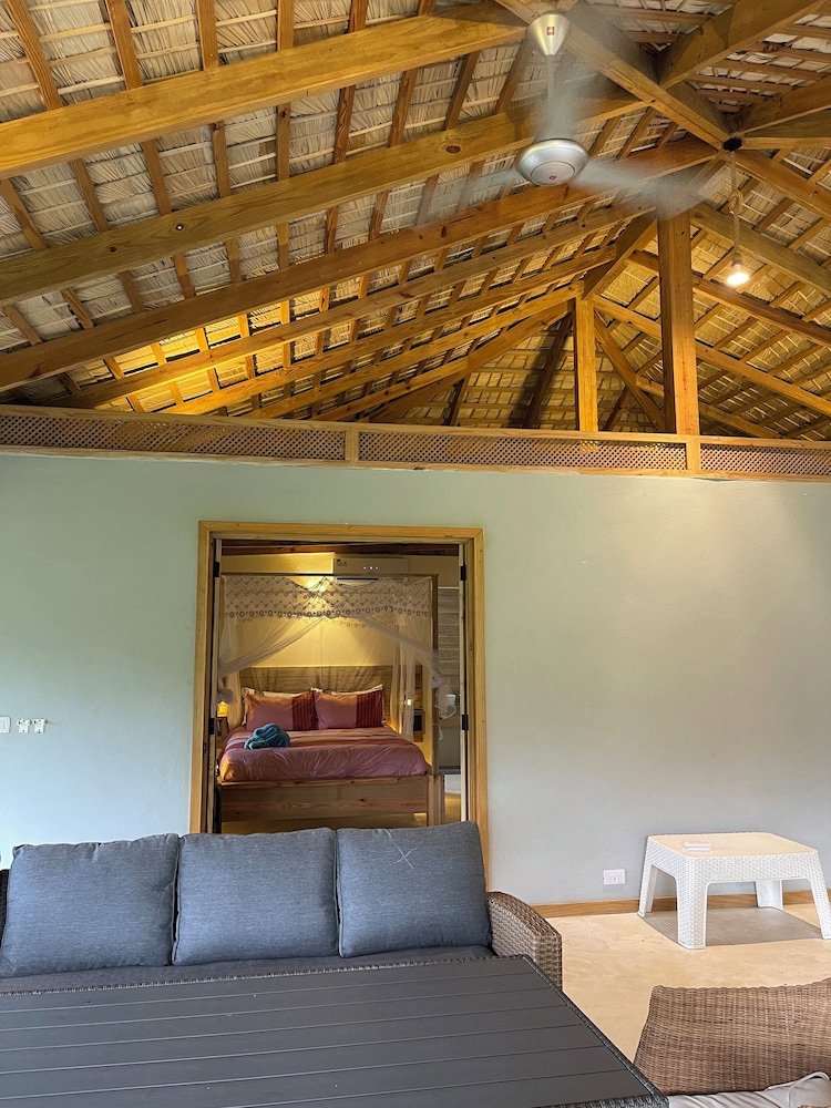 Nizao Beach Lodge