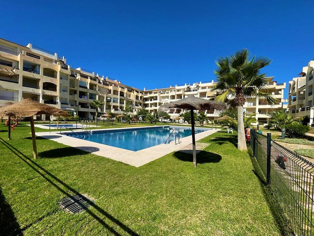 Apartment in Roquetas Near Playa Serena Beach
