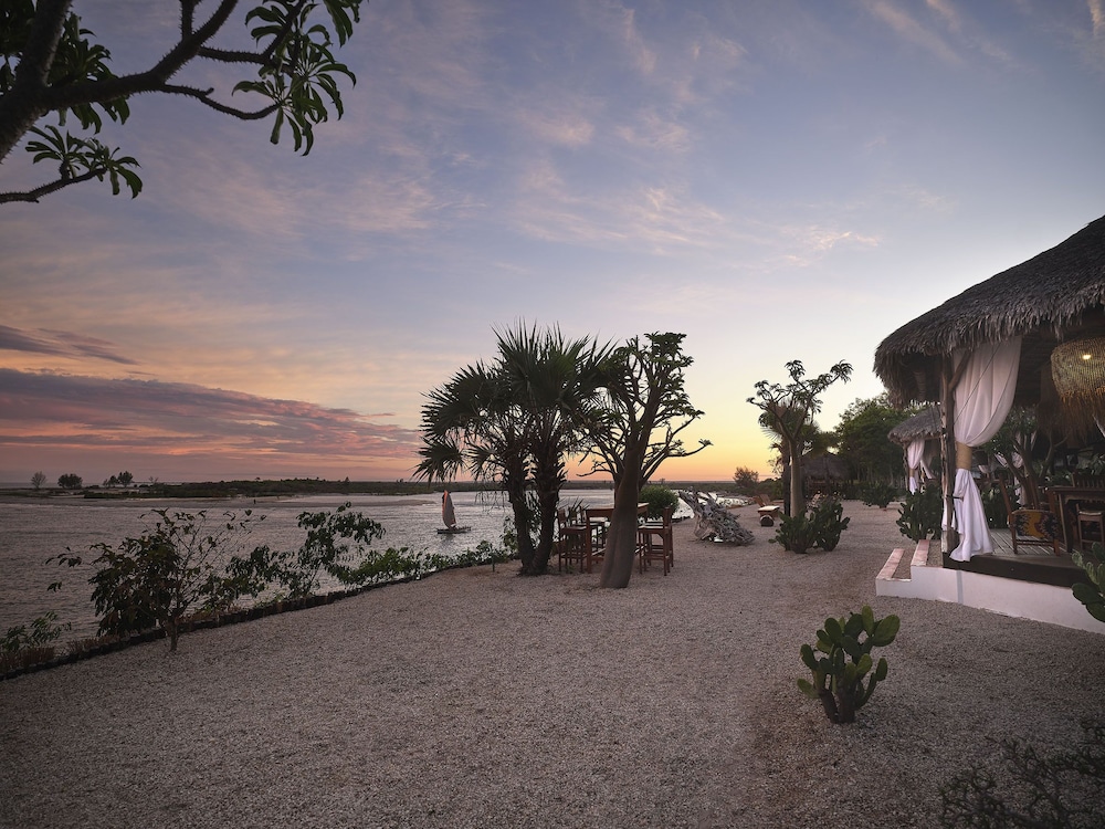 Antsanitia Resort