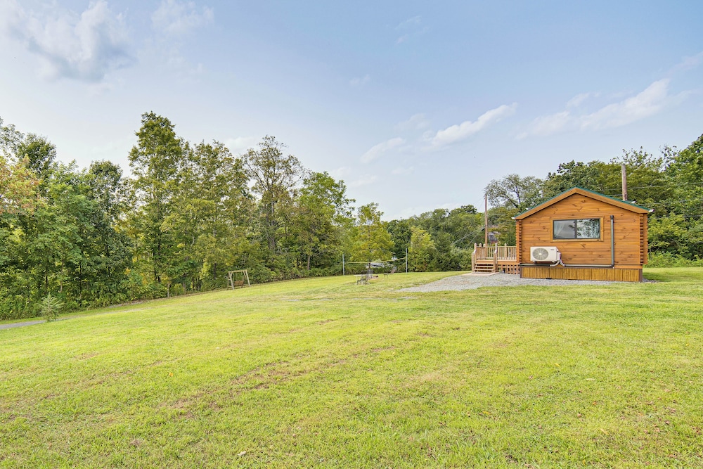 5 Mi to Susquehanna Boating! Secluded Log Cabin