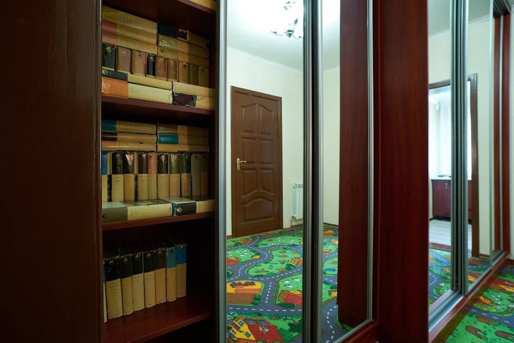 Boryspil Airport Sleep&Fly GuestHouse