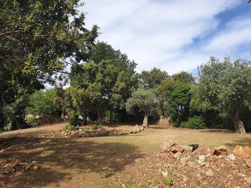 Sardinia Re - Villa Green Val