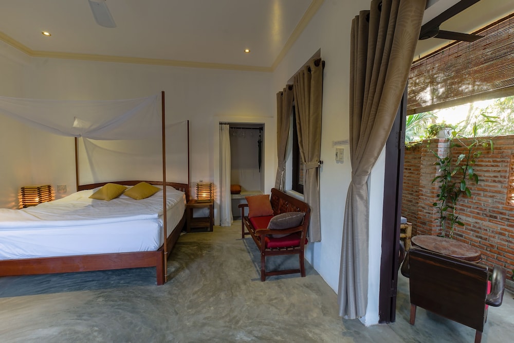 Blue Beach Village Homestay