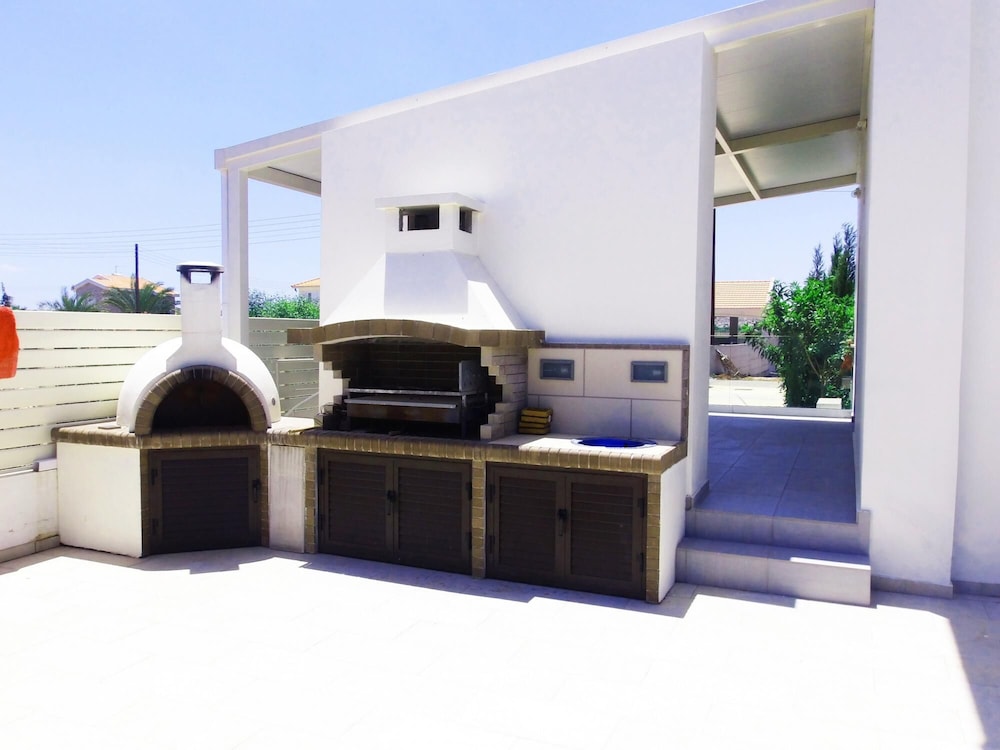 Villa Demetra in Ayia Napa